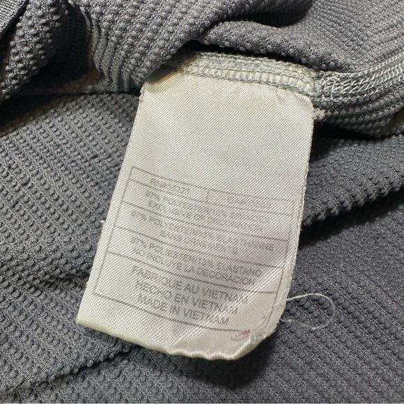 Nike Sphere Dry Shirt Men's Size XL Gray Long‎ Sleeve Swoosh Stretch - Picture 13 of 13